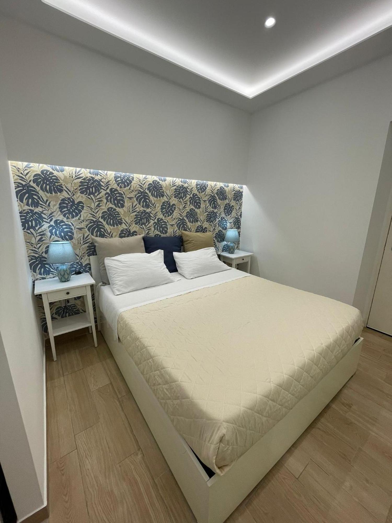Civico 14 Chiaia Apartment Naples Exterior photo